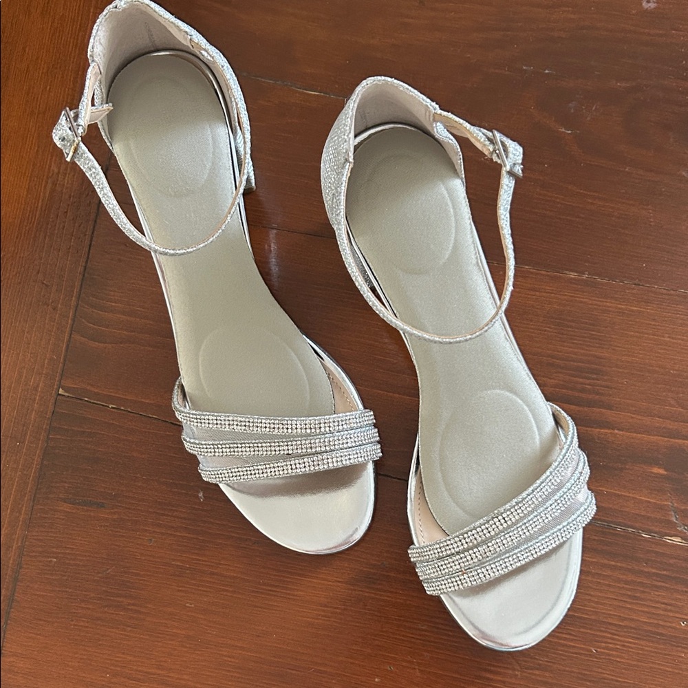 Silver Nina dress sandal 8